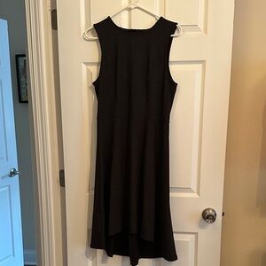 Elegant Sleeveless Dress